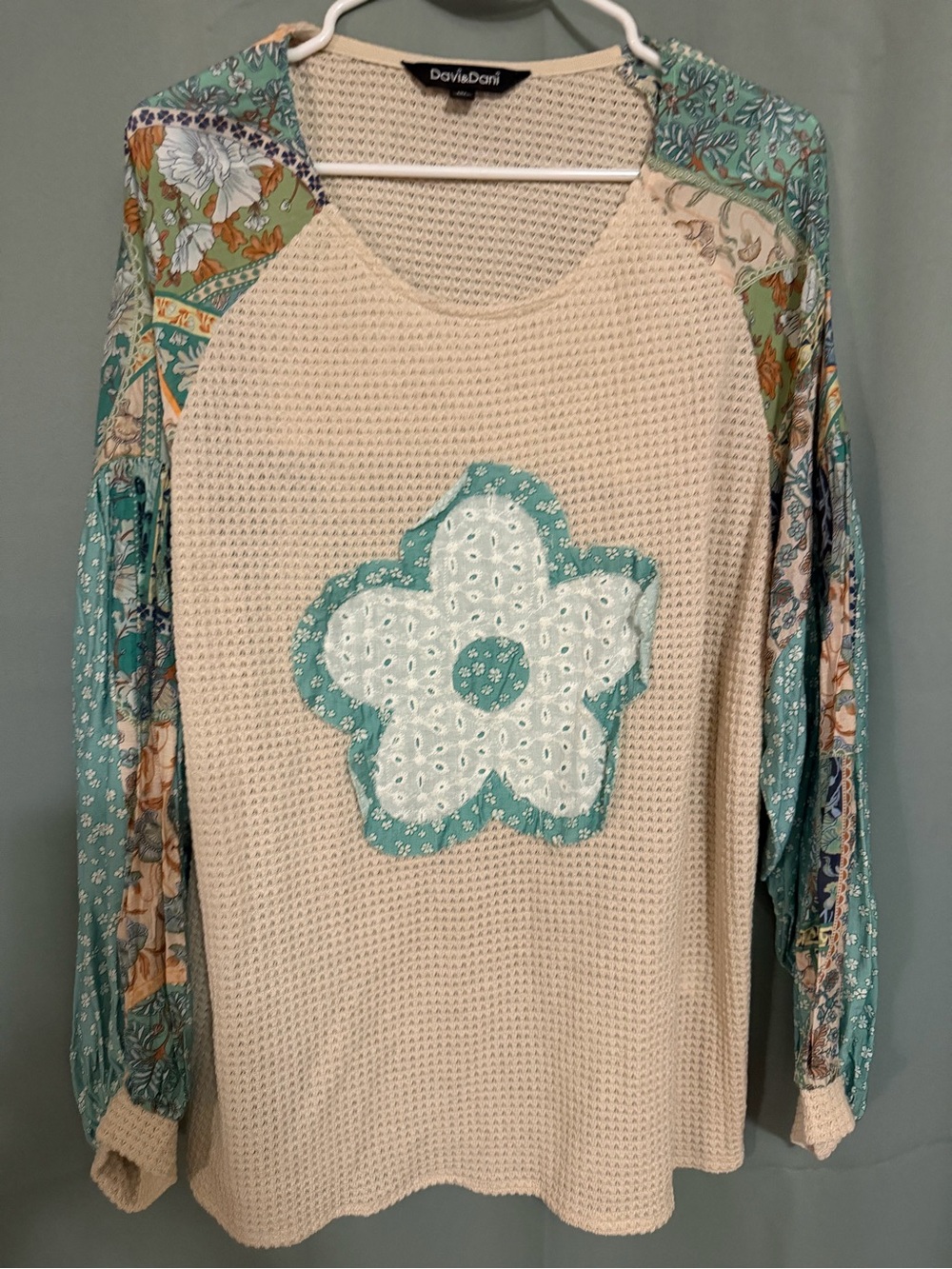 DAVI & DANI Cream Waffle Knit Top with Teal Floral Sleeves and Appliqué